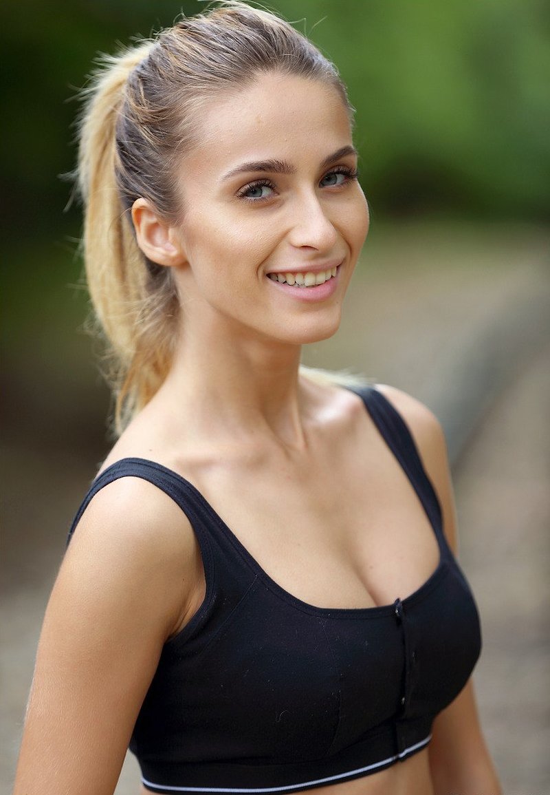 Милена, 44